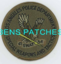 CALIFORNIA,LOS ANGELES POLICE SWAT SUBDUED 2